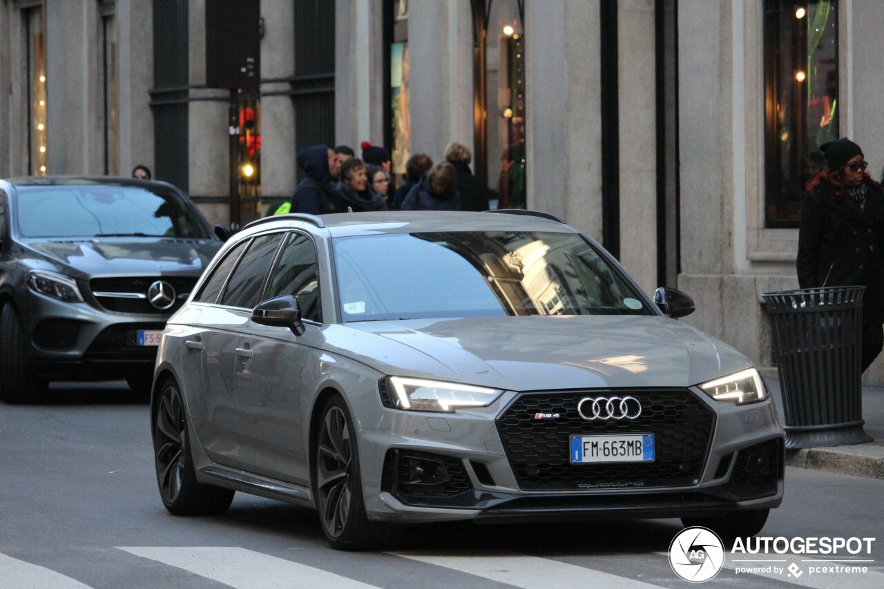 Audi RS4 Avant B9