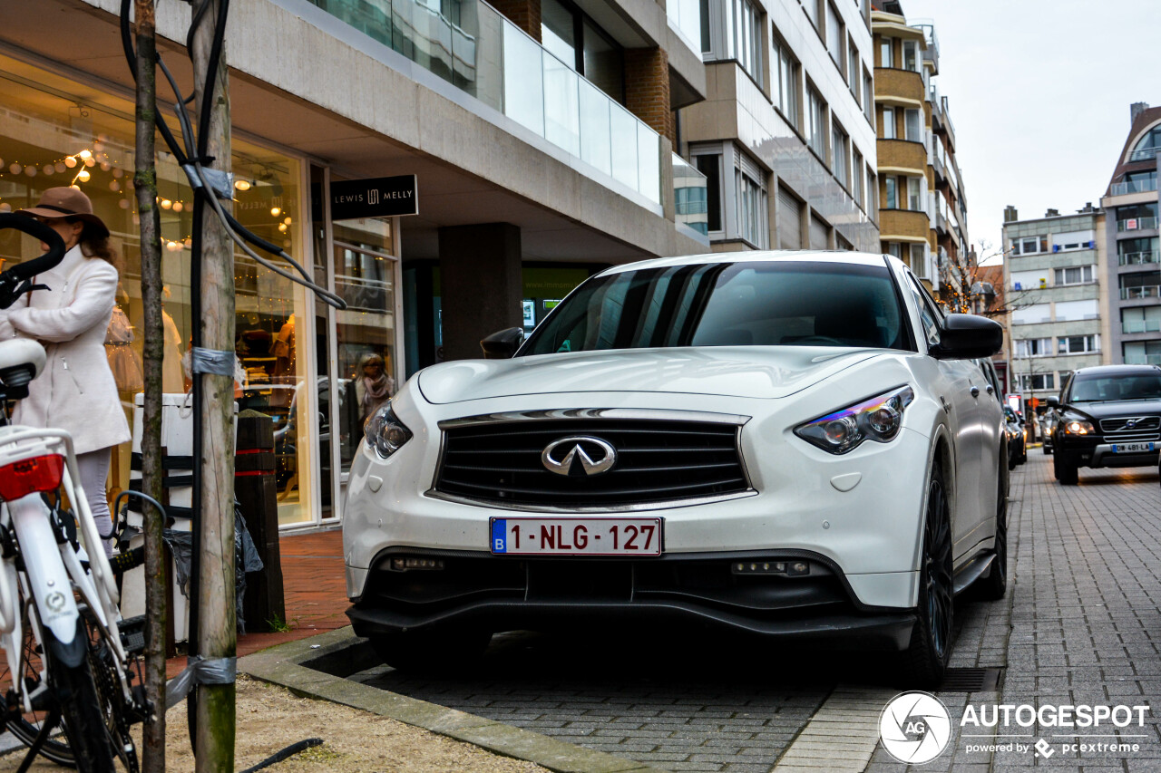 Infiniti FX Sebastian Vettel Version