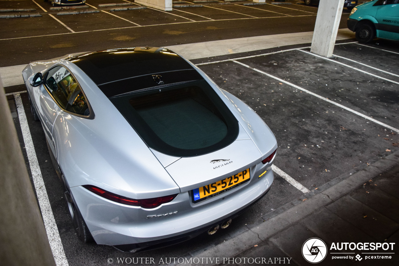 Jaguar F-TYPE 400 Sport Coupé