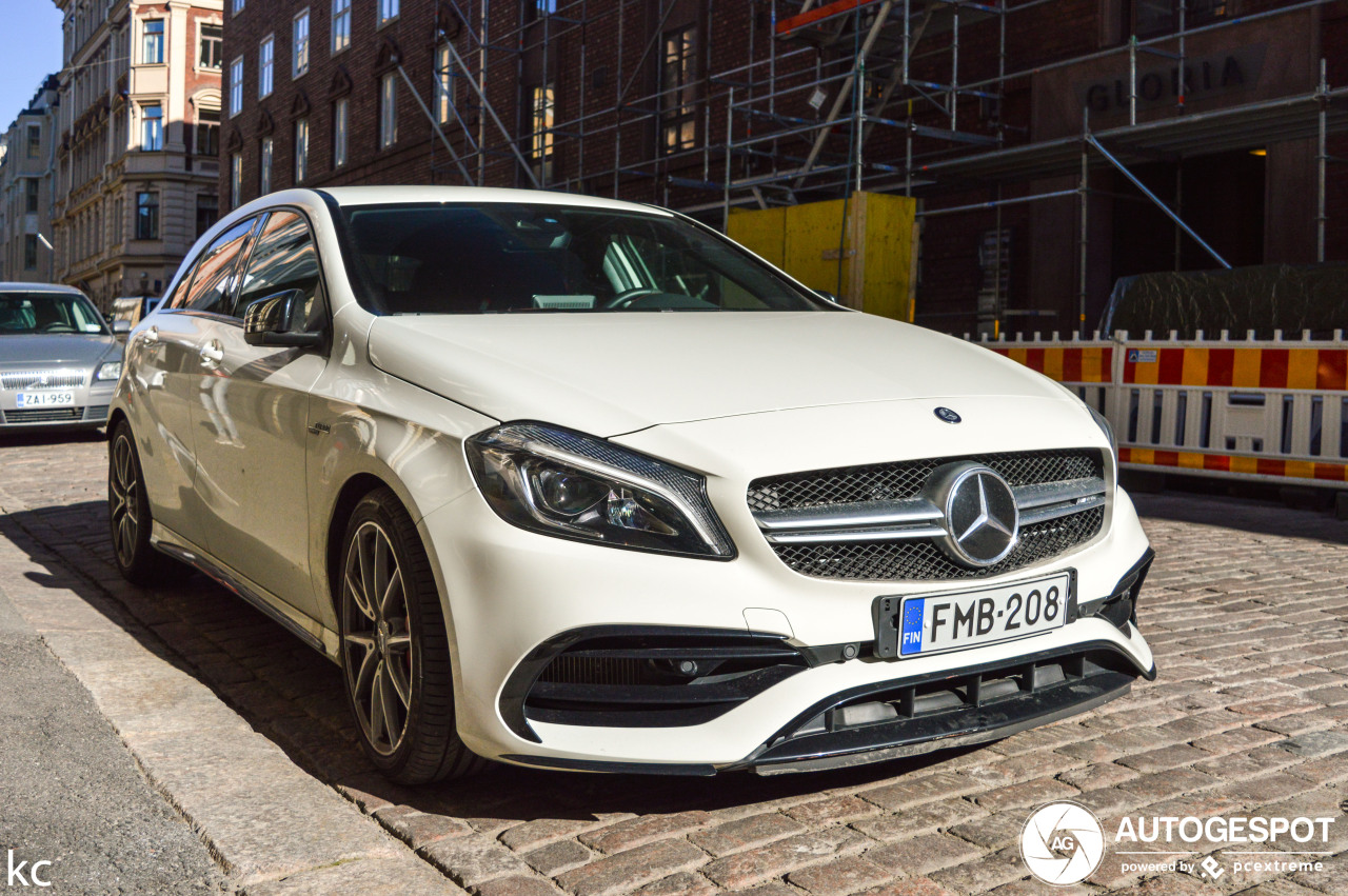 Mercedes-AMG A 45 W176 2015