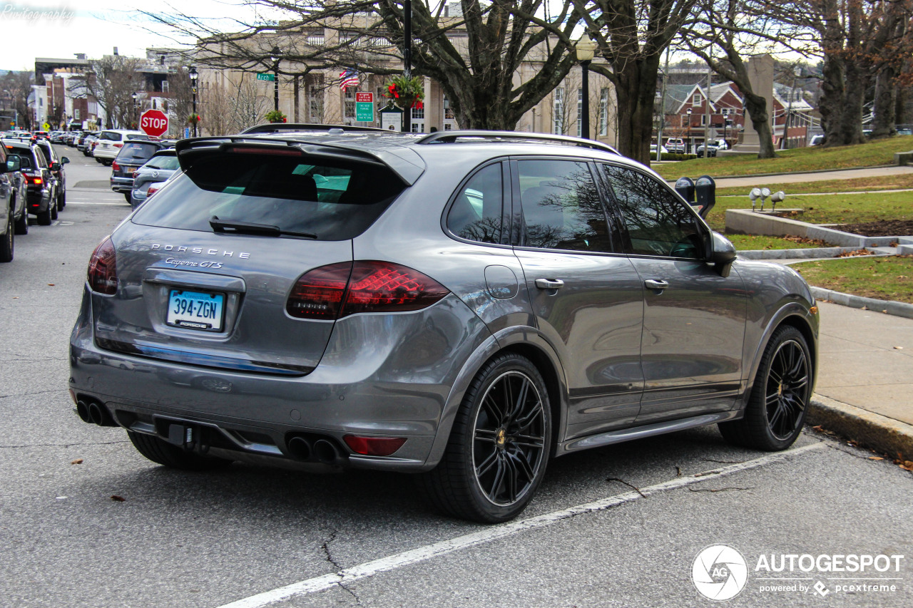 Porsche 958 Cayenne GTS