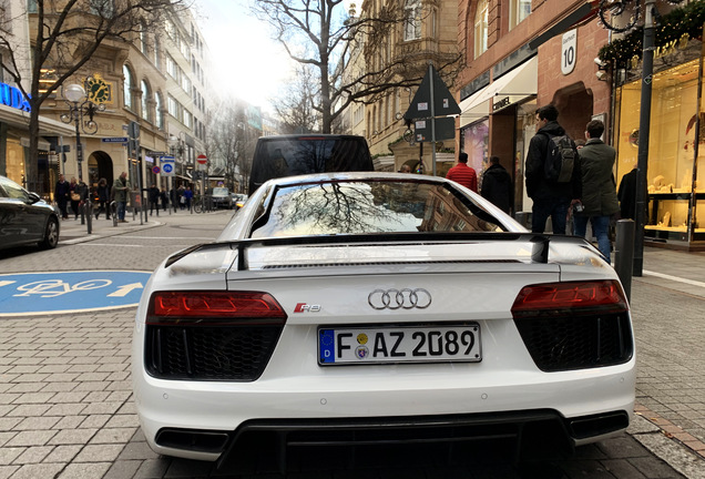Audi R8 V10 Plus 2015