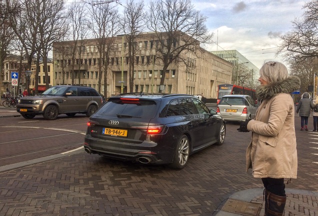 Audi RS4 Avant B9