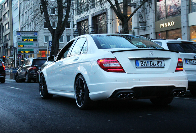 Mercedes-Benz C 63 AMG W204 2012