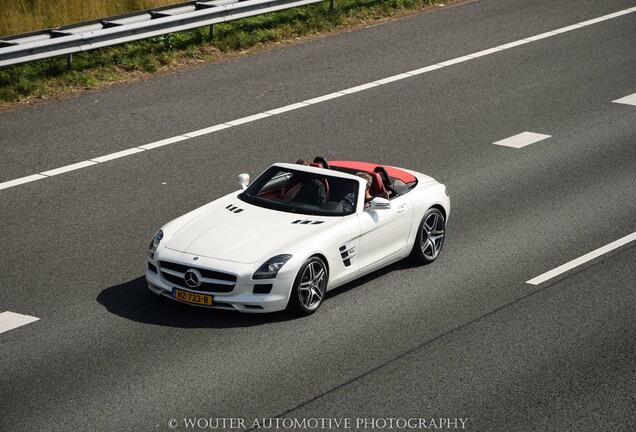 Mercedes-Benz SLS AMG Roadster