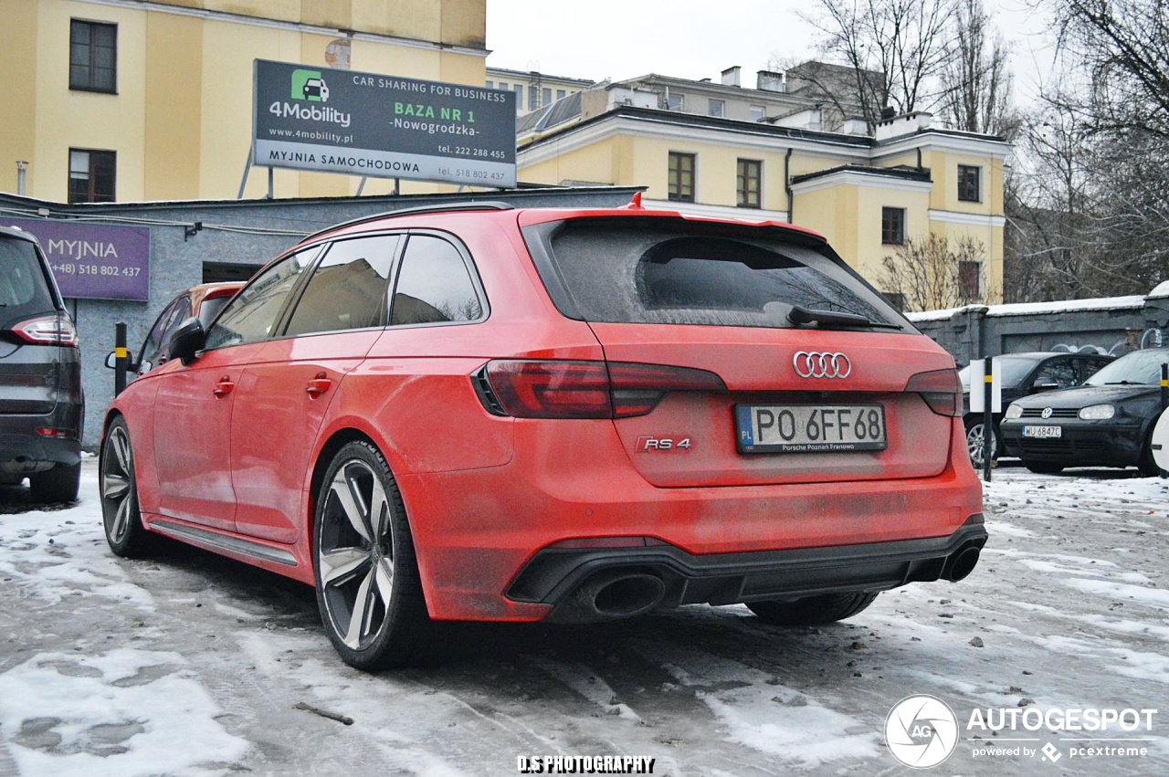 Audi RS4 Avant B9