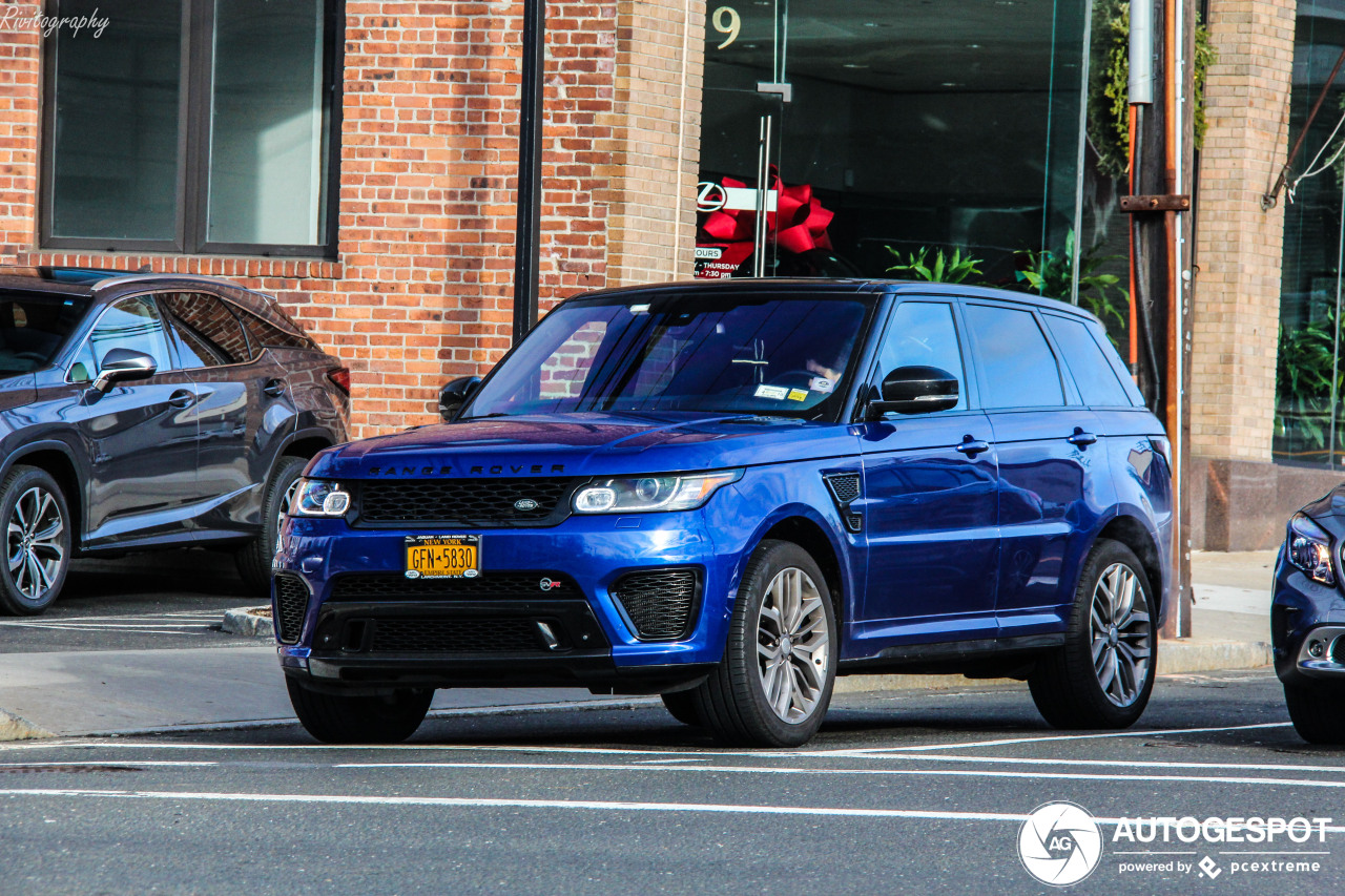 Land Rover Range Rover Sport SVR