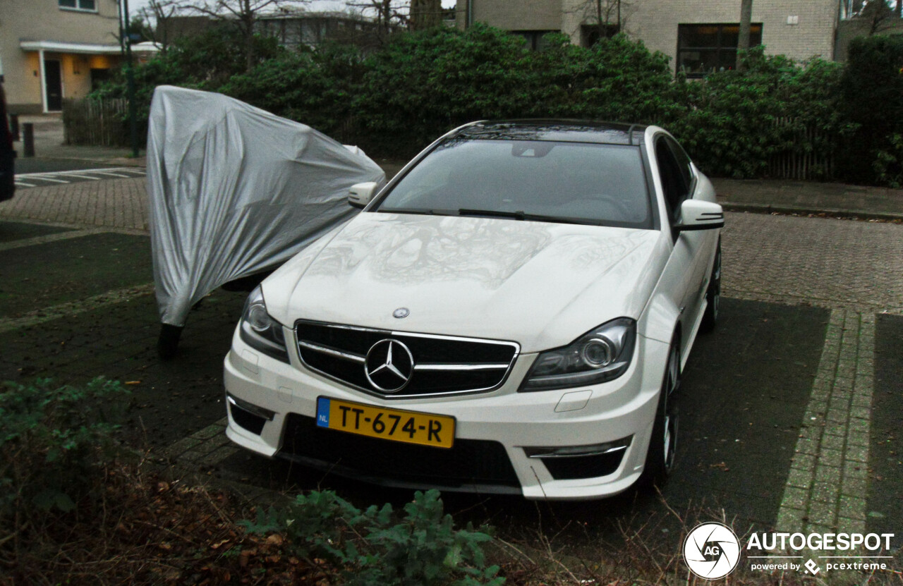 Mercedes-Benz C 63 AMG Coupé