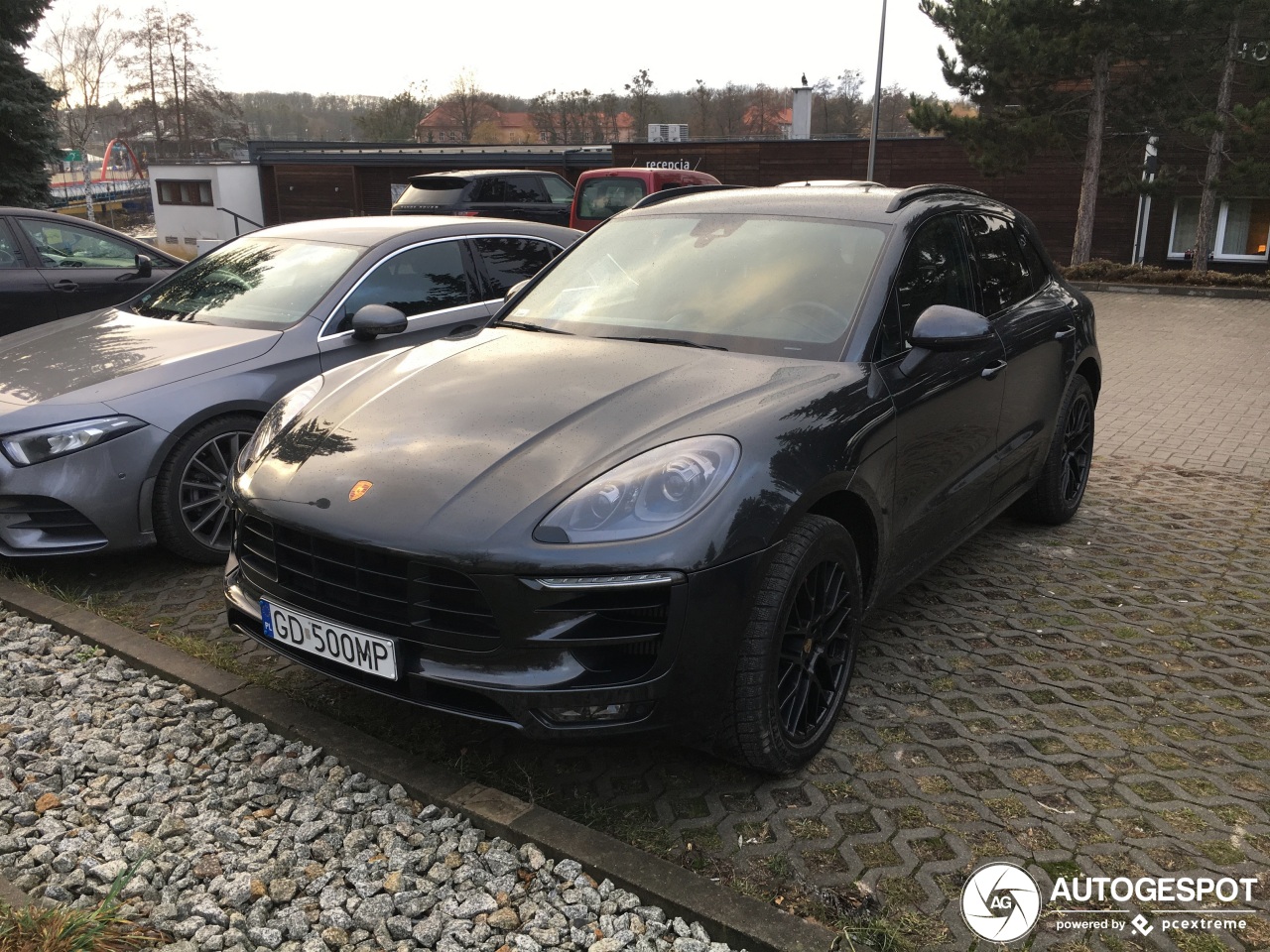 Porsche 95B Macan GTS