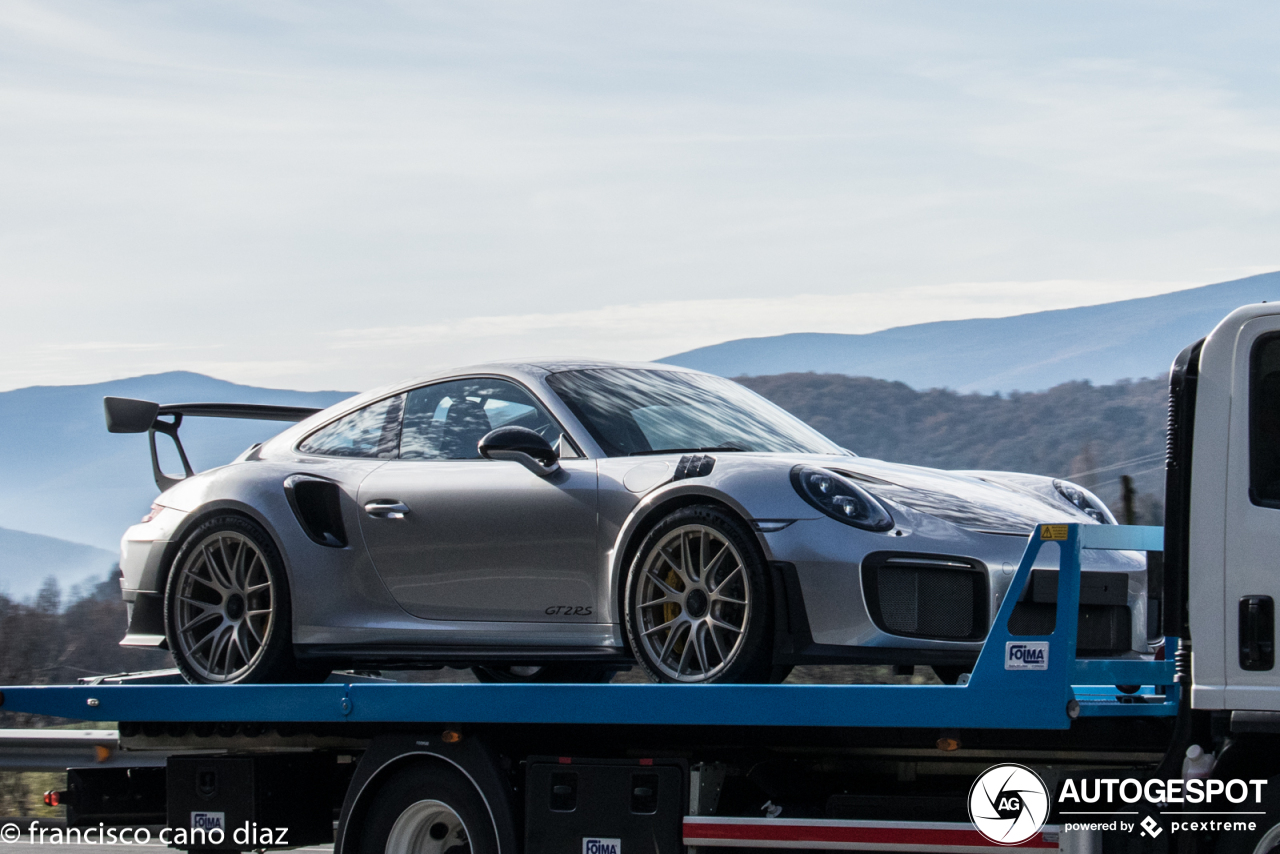 Porsche 991 GT2 RS Weissach Package