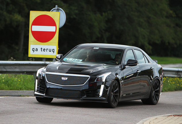 Cadillac CTS-V 2015