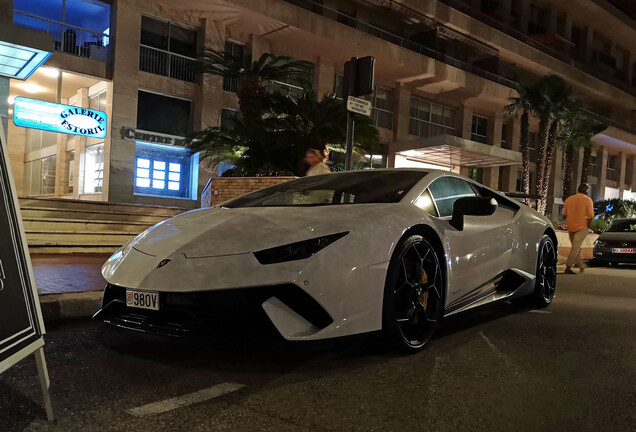 Lamborghini Huracán LP640-4 Performante