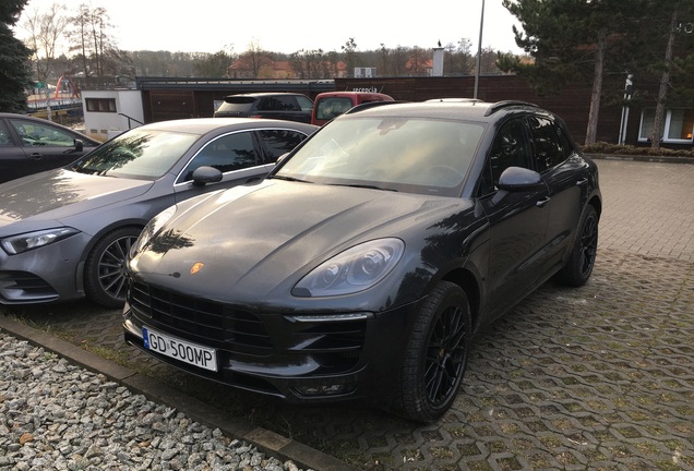 Porsche 95B Macan GTS