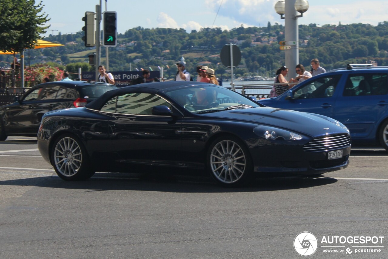 Aston Martin DB9 Volante