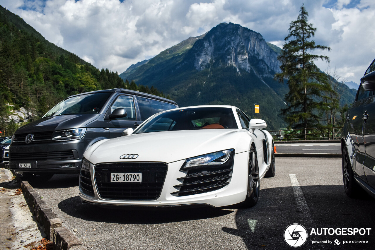 Audi R8