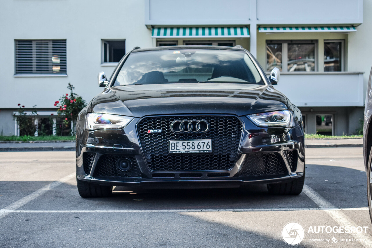 Audi RS4 Avant B8