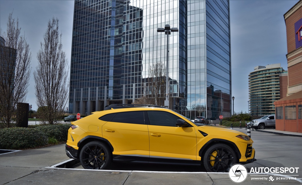 Lamborghini Urus