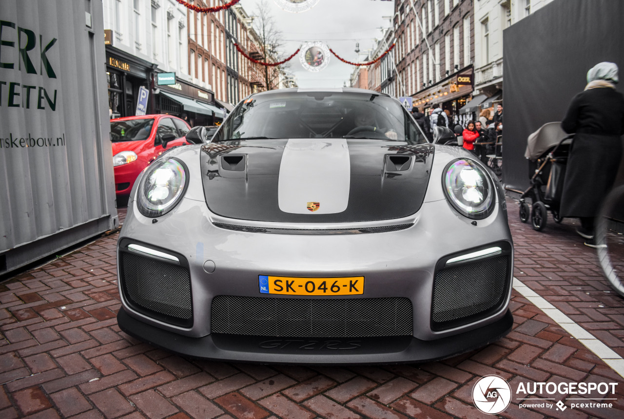 Porsche 991 GT2 RS Weissach Package