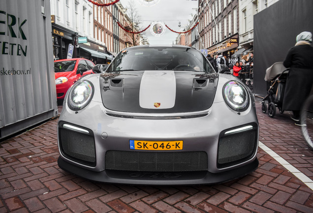 Porsche 991 GT2 RS Weissach Package