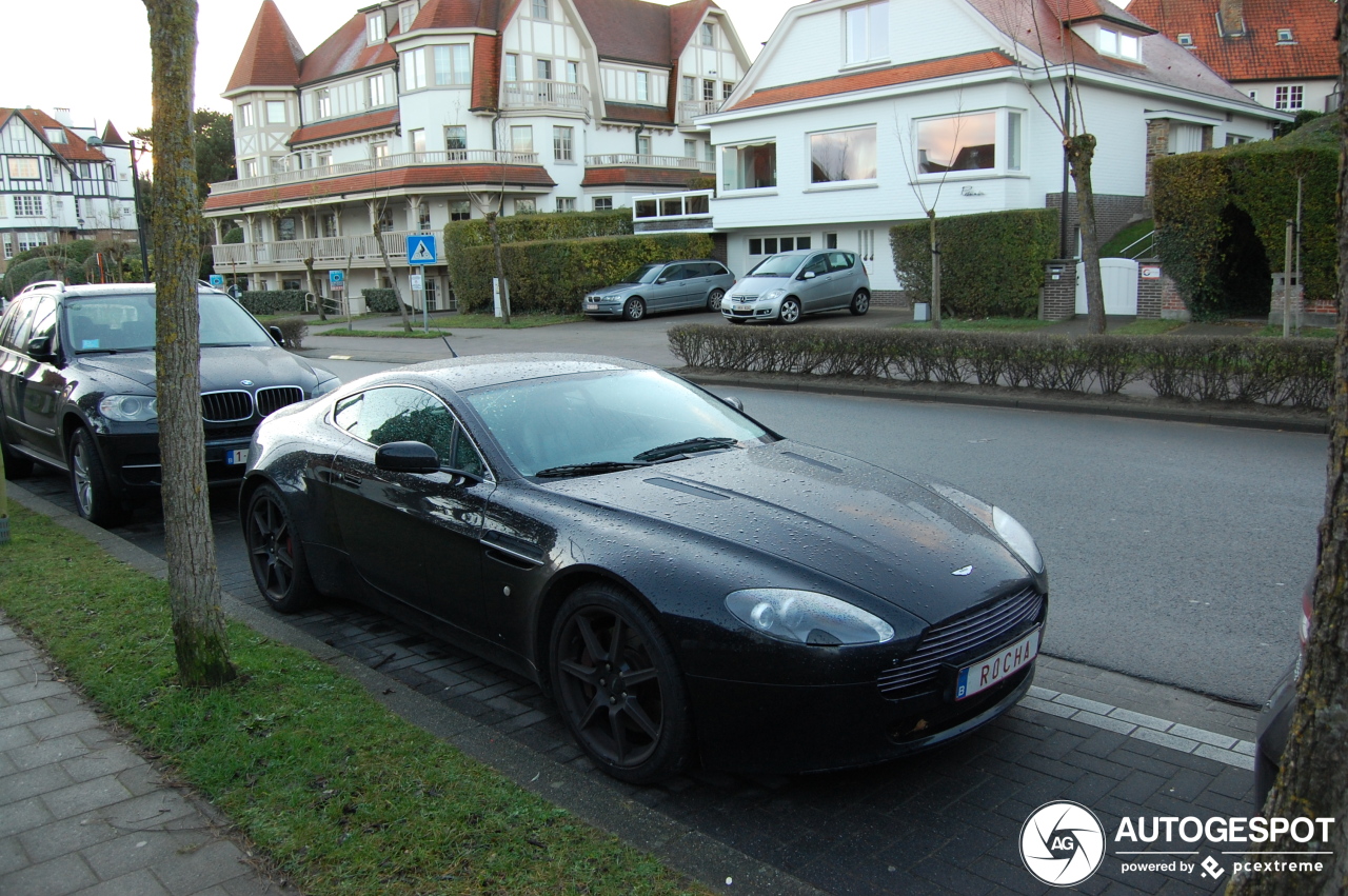 Aston Martin V8 Vantage