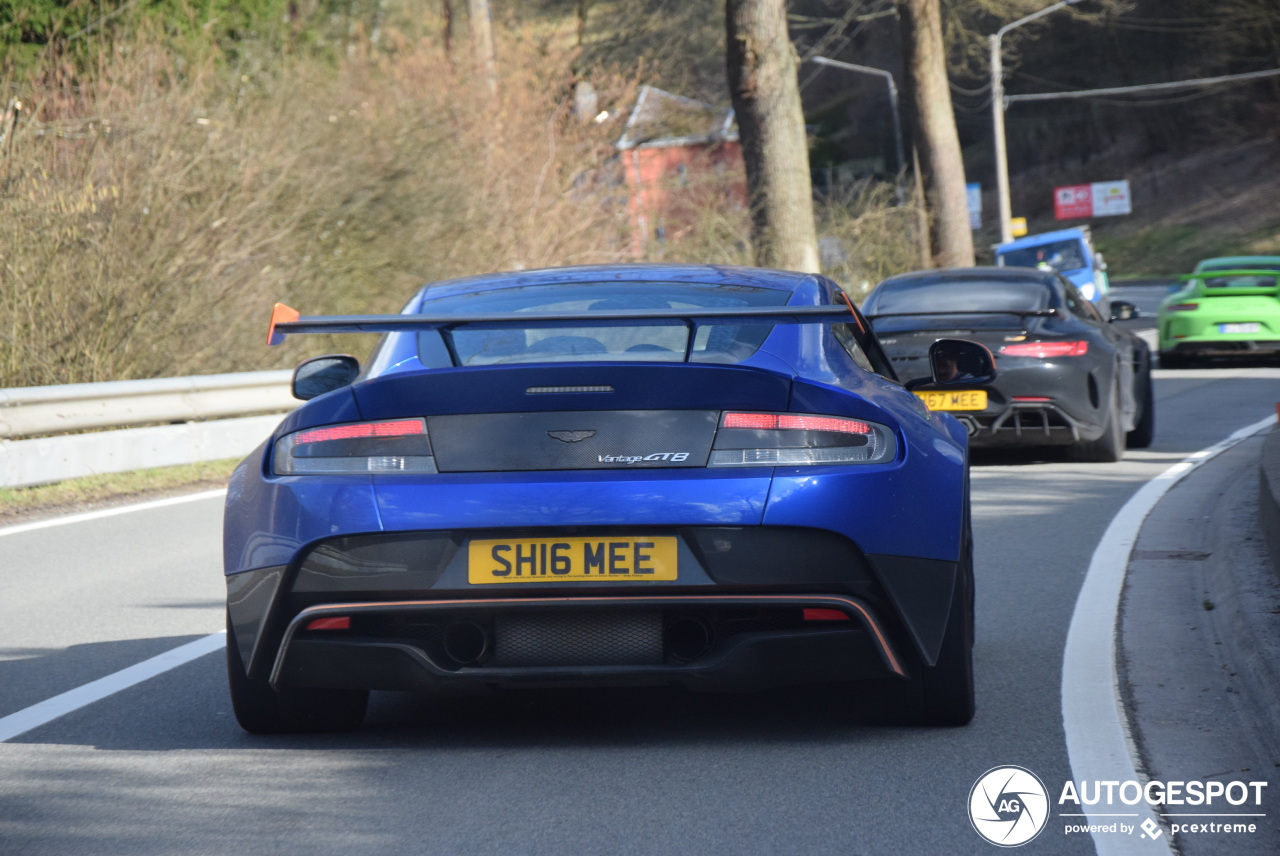 Aston Martin Vantage GT8