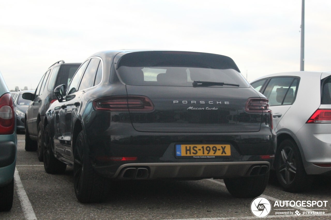 Porsche 95B Macan Turbo