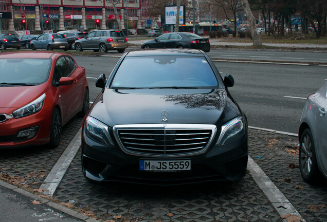 Mercedes-Benz S 63 AMG V222