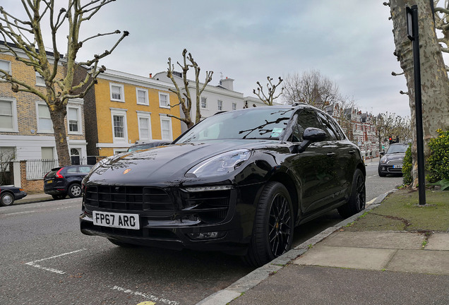 Porsche 95B Macan GTS