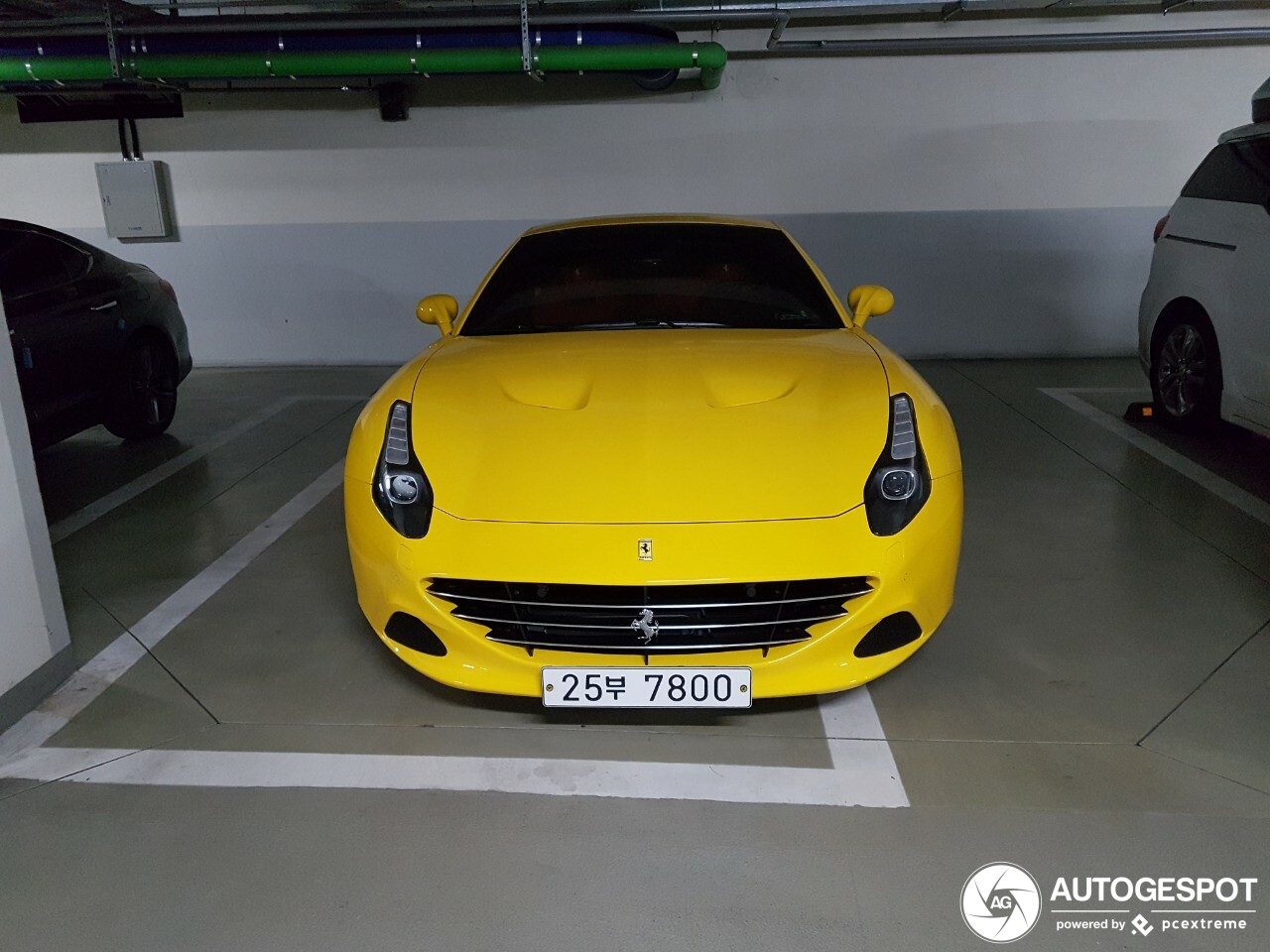 Ferrari California T