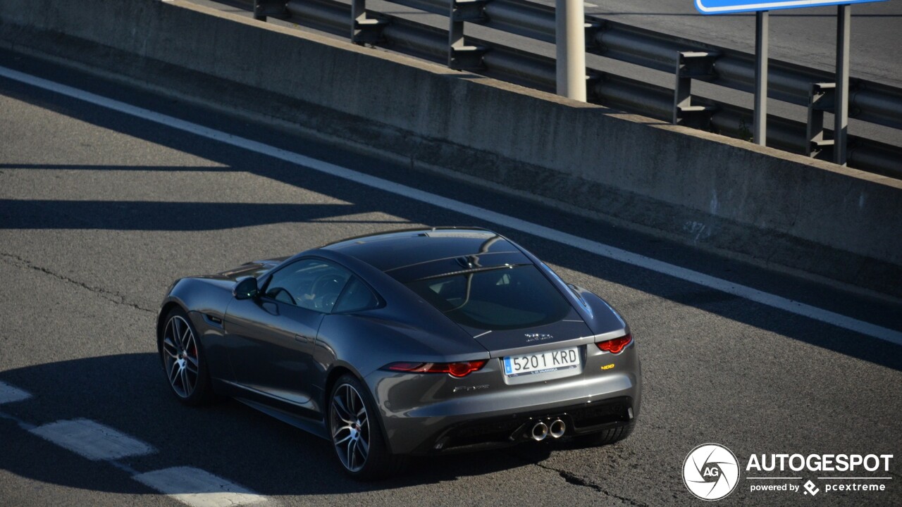 Jaguar F-TYPE 400 Sport Coupé