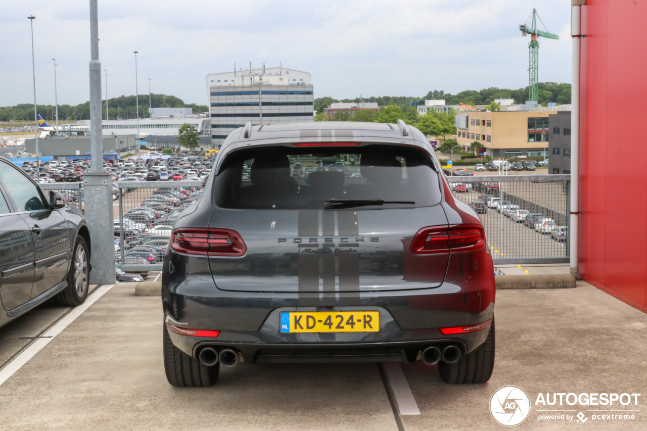 Porsche 95B Macan Turbo