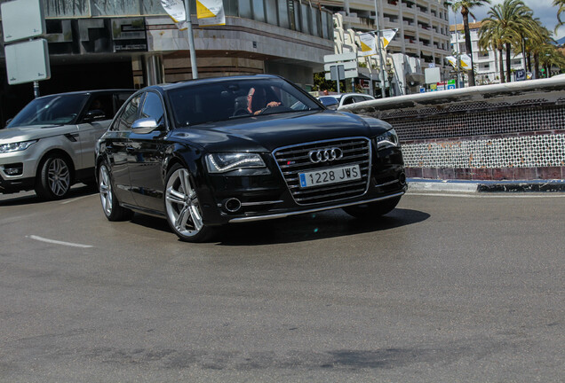 Audi S8 D4