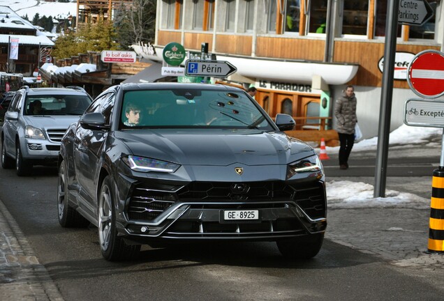 Lamborghini Urus