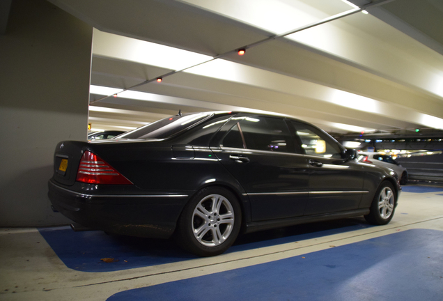 Mercedes-Benz S 55 AMG W220