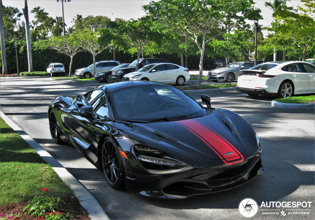 McLaren 720S