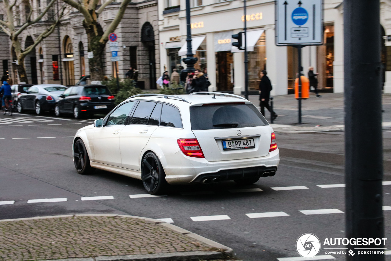 Mercedes-Benz C 63 AMG Estate 2012