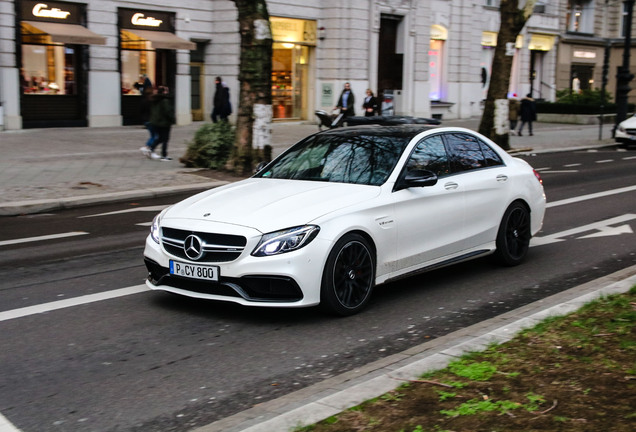 Mercedes-AMG C 63 S W205