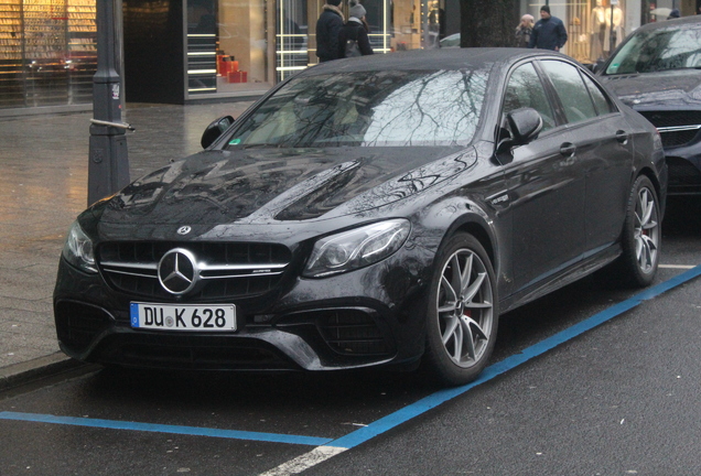 Mercedes-AMG E 63 S W213