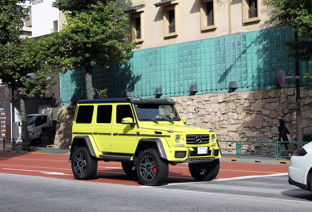 Mercedes-Benz G 550 4X4²