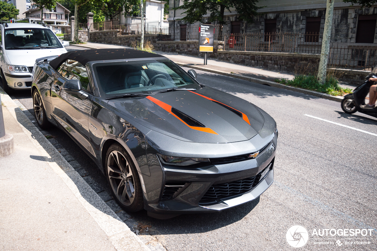 Chevrolet Camaro SS Convertible 2016 50th Anniversary