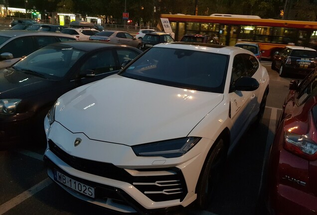 Lamborghini Urus