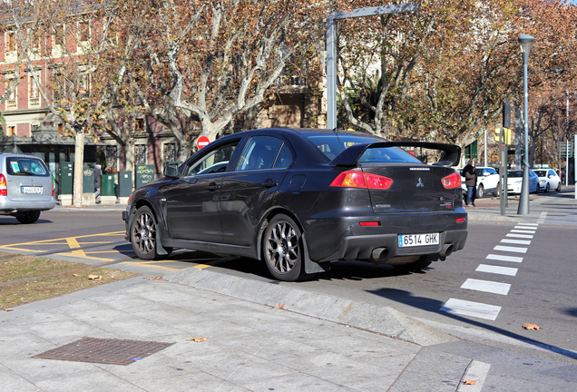 Mitsubishi Lancer Evolution X MR