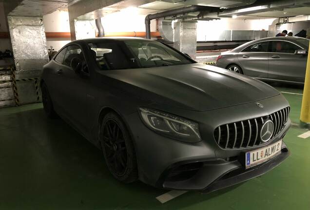 Mercedes-AMG S 63 Coupé C217 2018 Yellow Night Edition