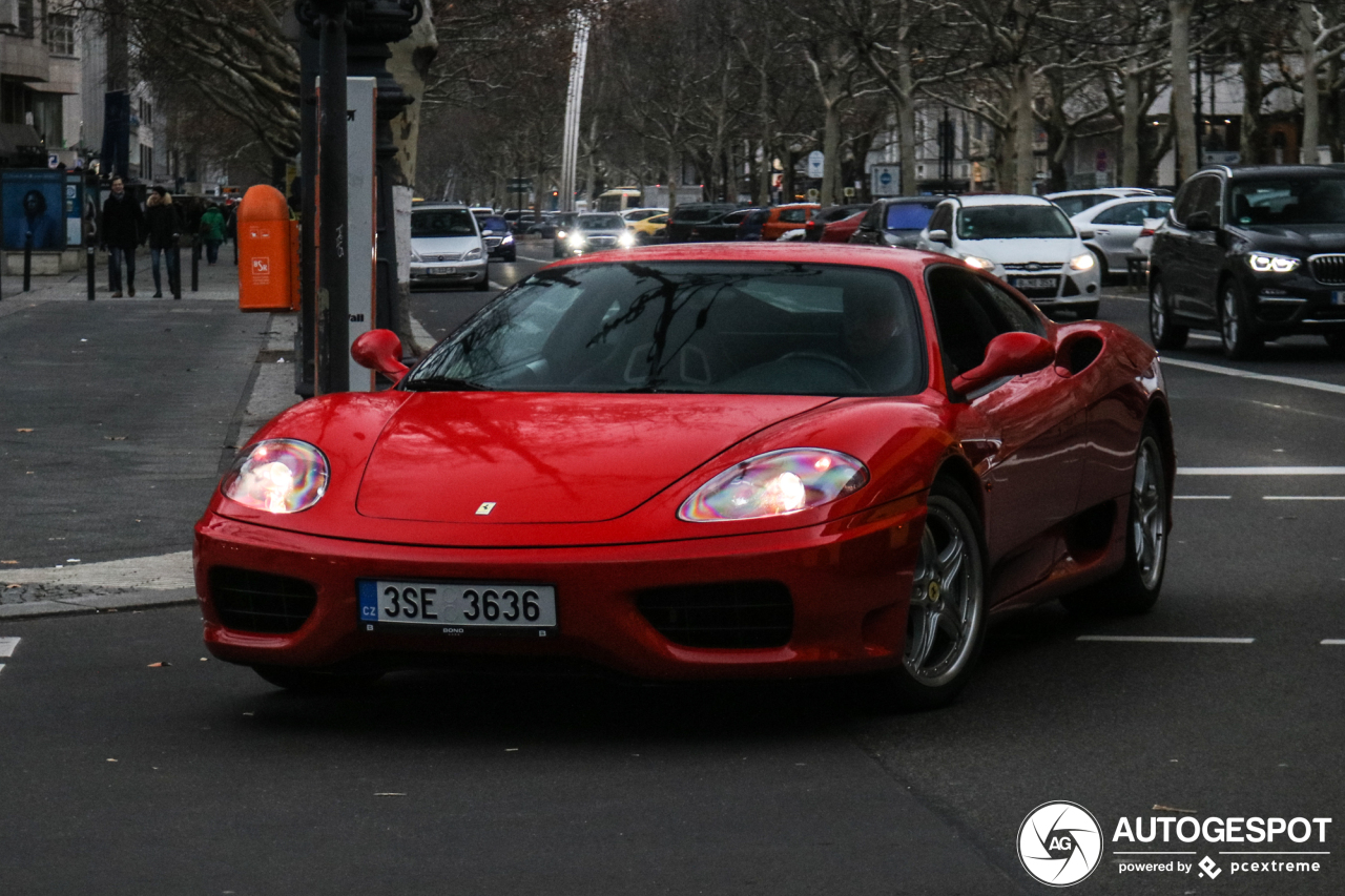 Ferrari 360 Modena