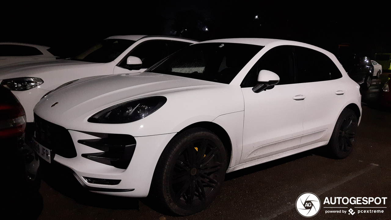 Porsche 95B Macan Turbo