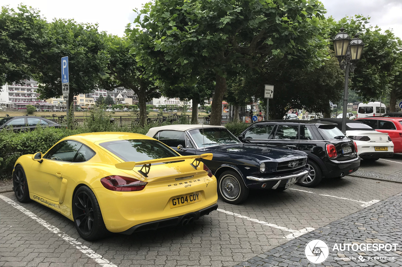 Porsche 981 Cayman GT4