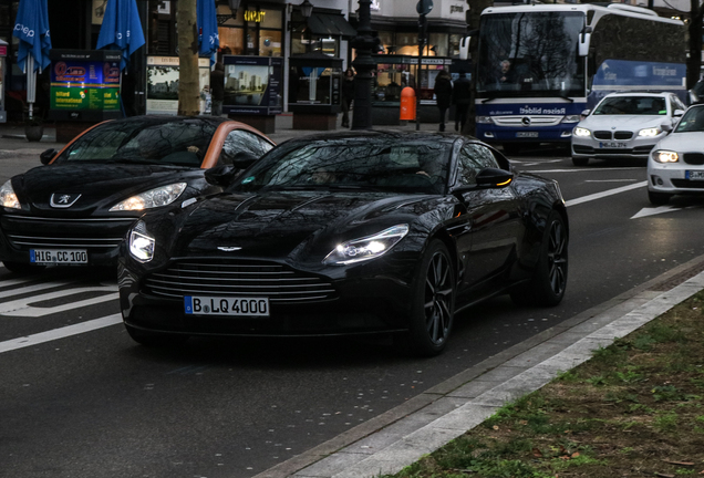 Aston Martin DB11