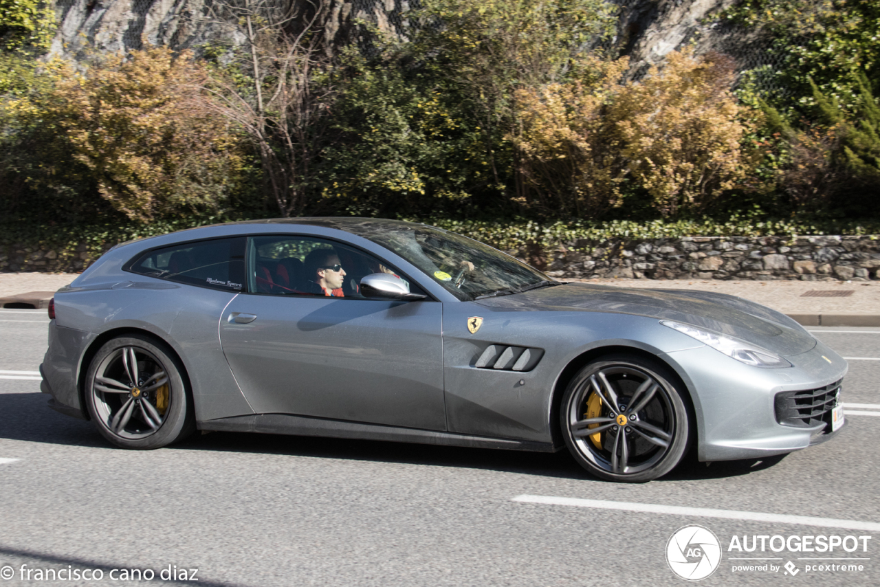 Ferrari GTC4Lusso