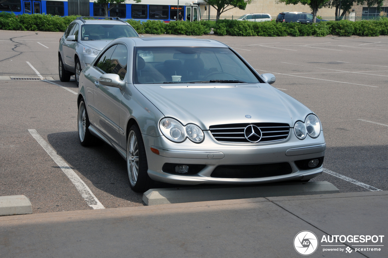 Mercedes-Benz CLK 55 AMG