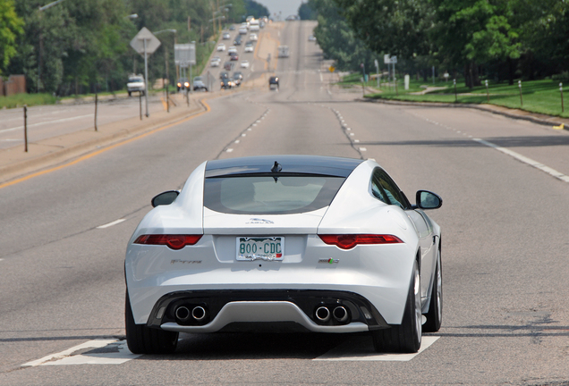 Jaguar F-TYPE R AWD Coupé